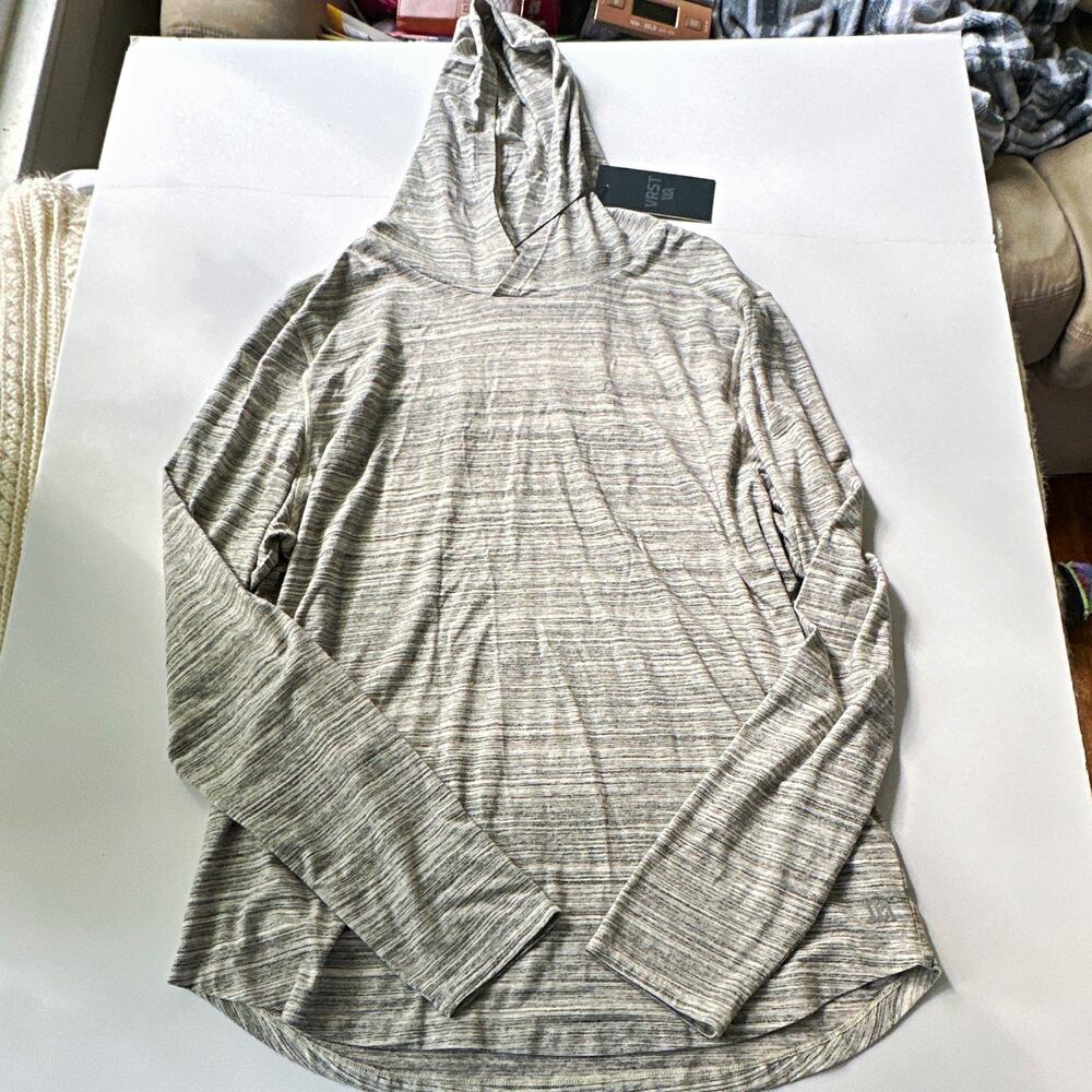VRST Essential Hoodie Mens M Regular Heathered Gray Breathable UV Protection NWT